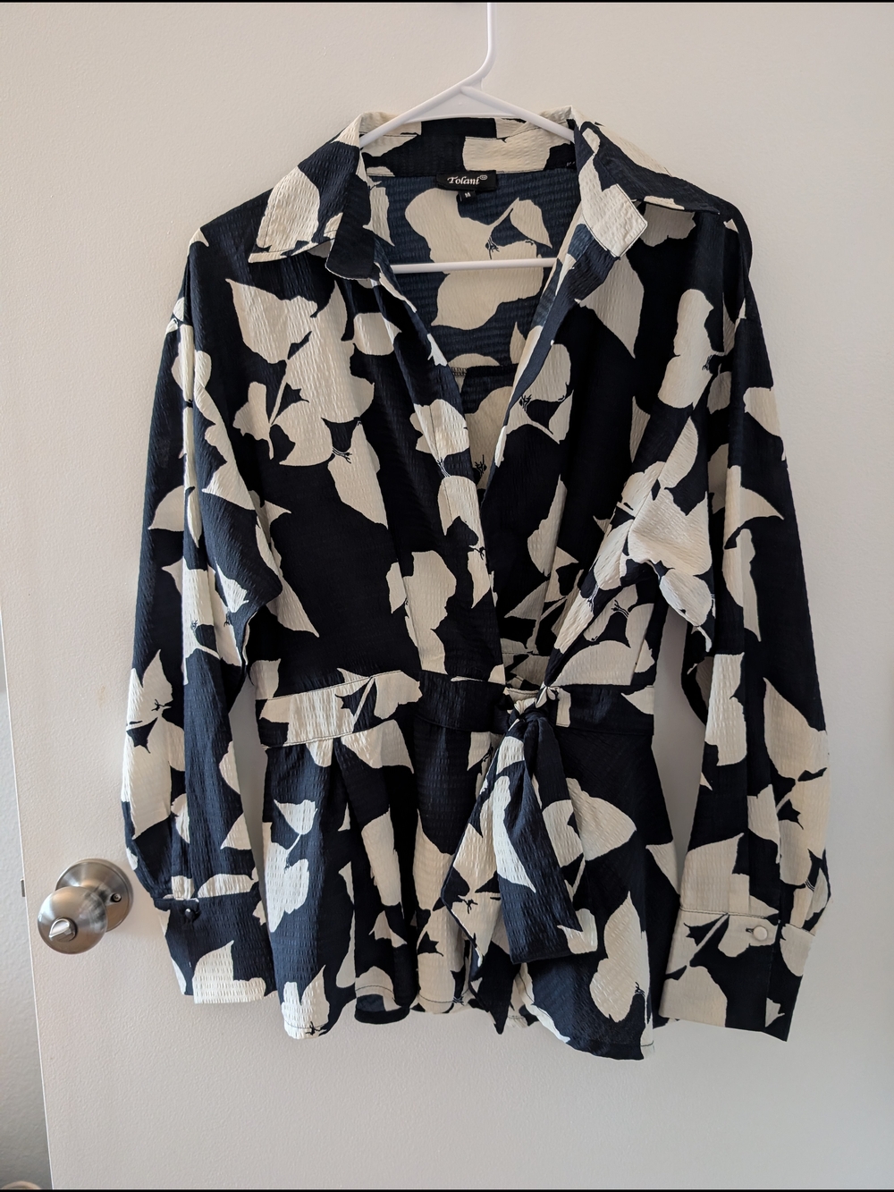 Tolani Black & Cream Floral Tie-Waist Wrap Top